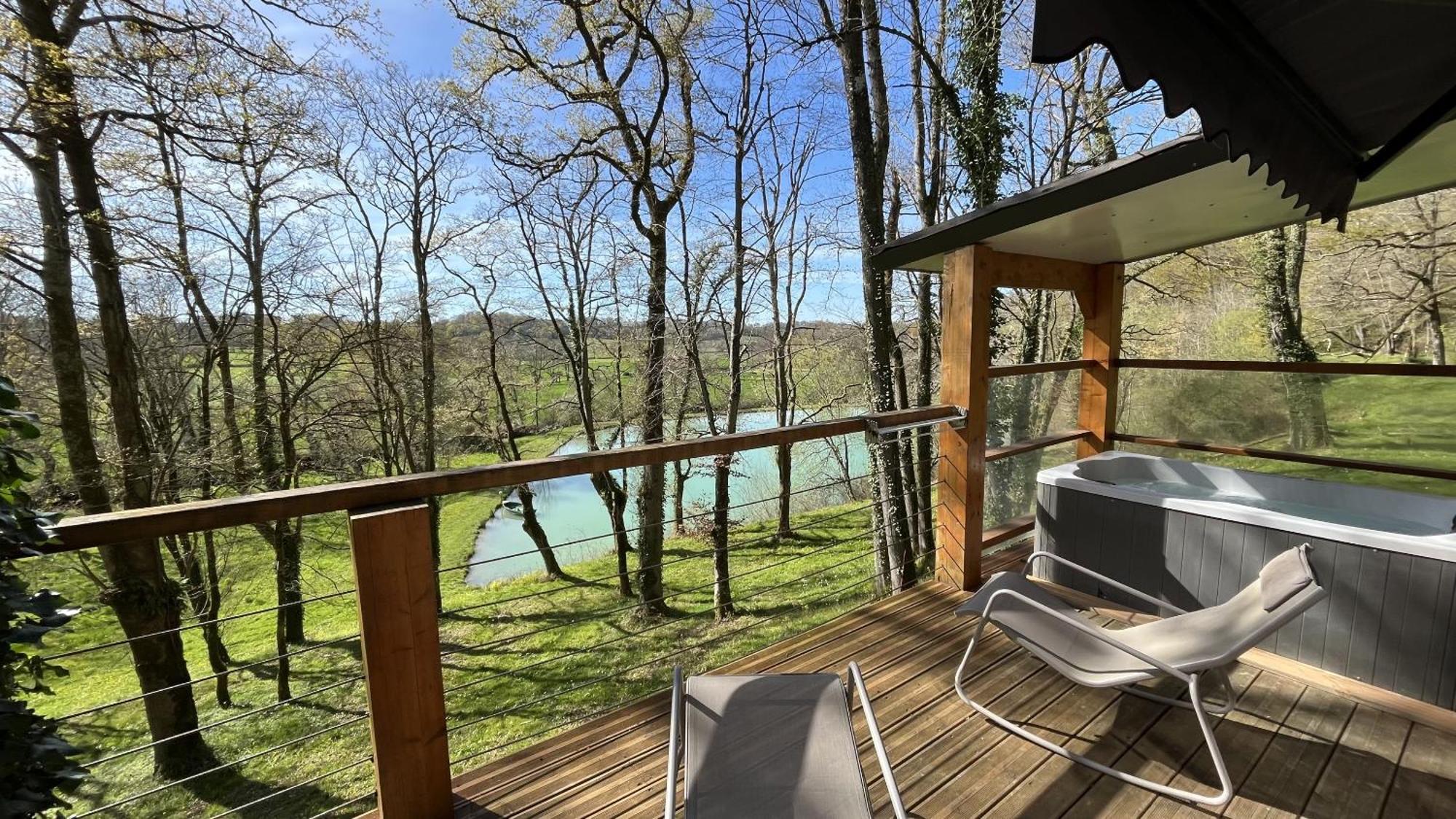 Les Cabanes Du Lac - Spa - Petit Dejeune - Cabane Du Frene & Cabane Du Chene Premium Sevignacq Luaran gambar